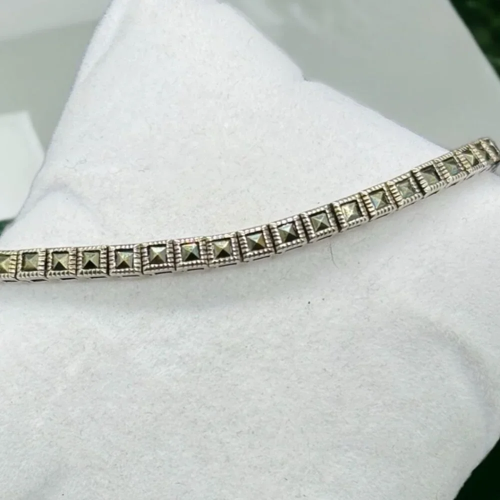 Sterling Silver‎ .925 Bracelet Marcasite Square Link 8.25